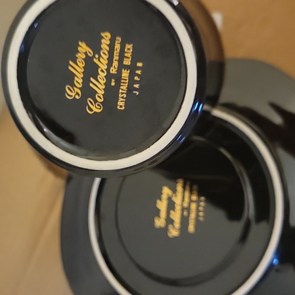 Gallery Collections by Ranmaru-Crystalline Black Cups and Saucers - Picture 4 of 4